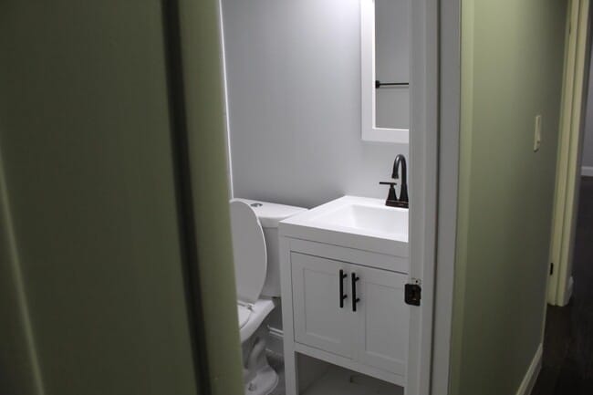 Building Photo - 5707 Alan Dr