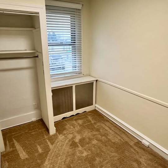 Building Photo - 135 N Carol Blvd