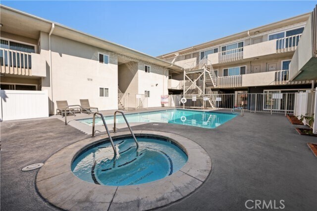 Building Photo - 3710 Garnet St