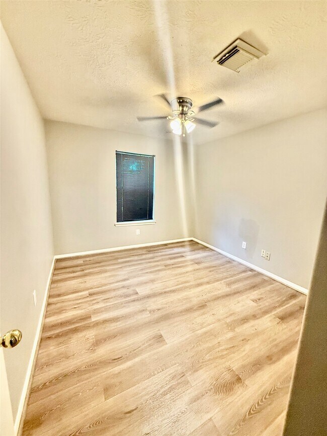 Building Photo - 6506 Beeston Hill Dr