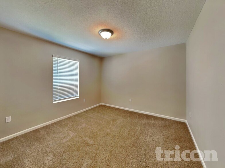Building Photo - 2096 James Wilson Wy