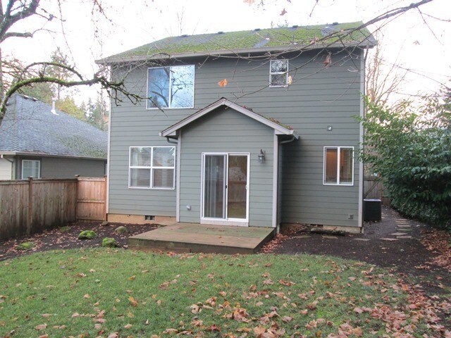 Building Photo - 4Bd/2.5Ba Two Story House - Available to View!