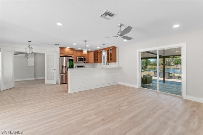 Building Photo - 54 Liberty Ln