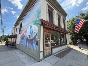 Building Photo - 101 E 2nd St