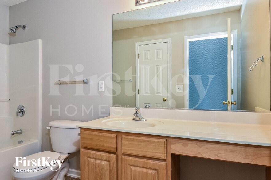 Building Photo - 3531 Long Run Dr