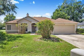 Building Photo - Pool home in Indian Trails