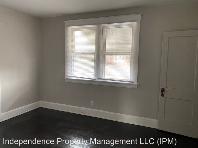 Building Photo - 3 br, 1 bath House - 22 Glen Este Pl,