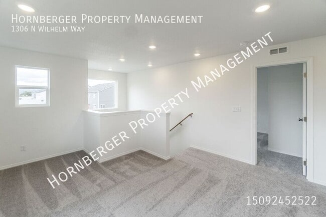 Building Photo - 1306 N Wilhelm Wy