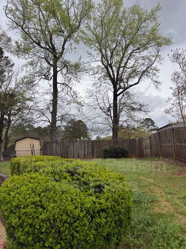 Building Photo - 917 Rim Rock Trail