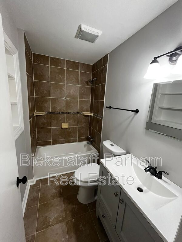 Building Photo - 3836 Arrel Dr