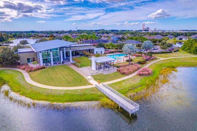 Building Photo - 6420 Seasound Dr