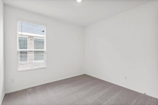 Building Photo - 128 Rodney Boat Rd