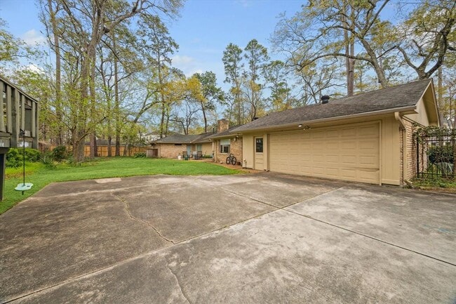 Building Photo - 11606 Shady Grove Ln