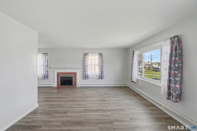 Building Photo - 41 Sunnybrook Bend