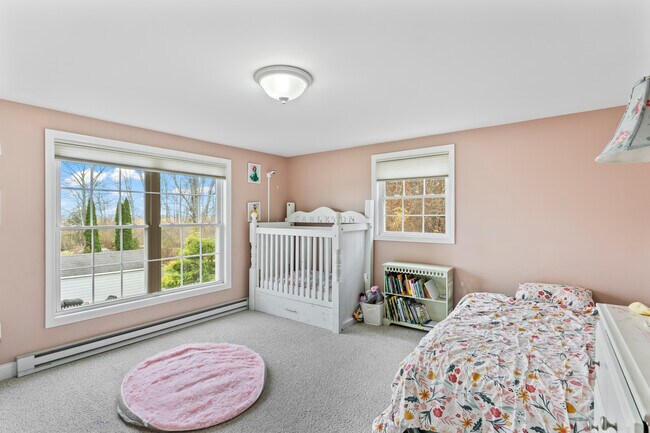 Building Photo - 60 Merrifield Ct