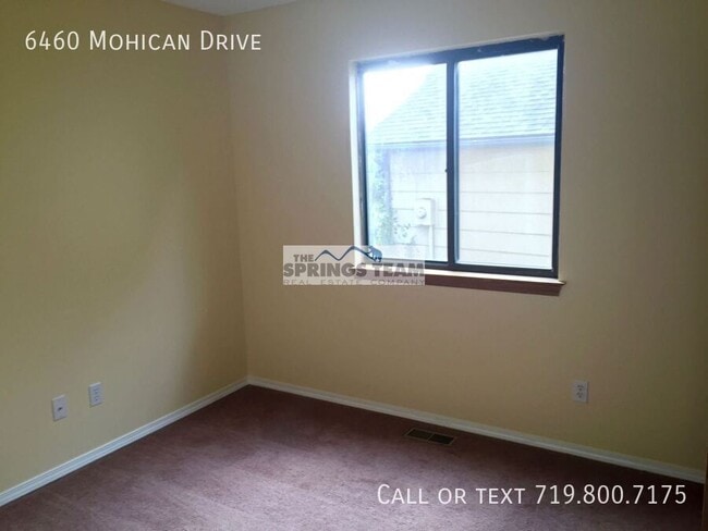 Building Photo - 6460 Mohican Dr