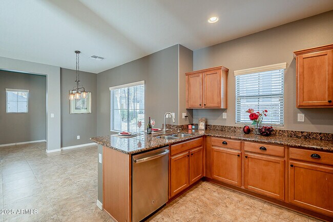 Building Photo - 2153 W Barwick Dr