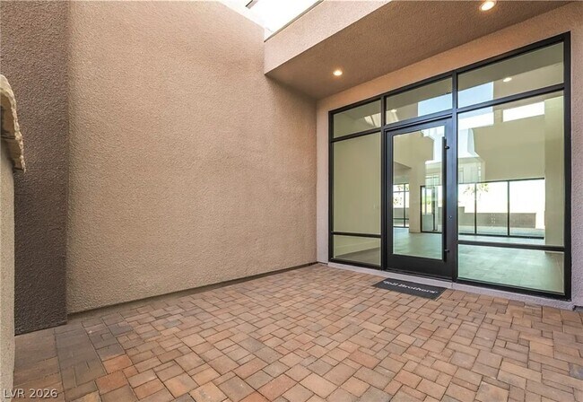 Building Photo - 4846 Shady Rdg Dr