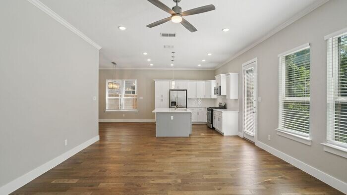 Building Photo - 1708 Paytyn Dr