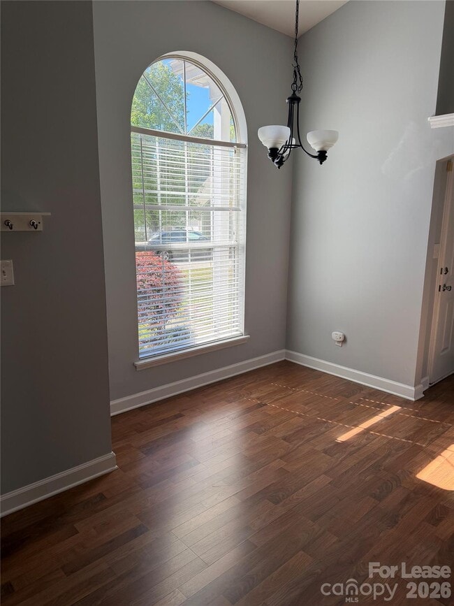 Building Photo - 8539 Albury Walk Ln