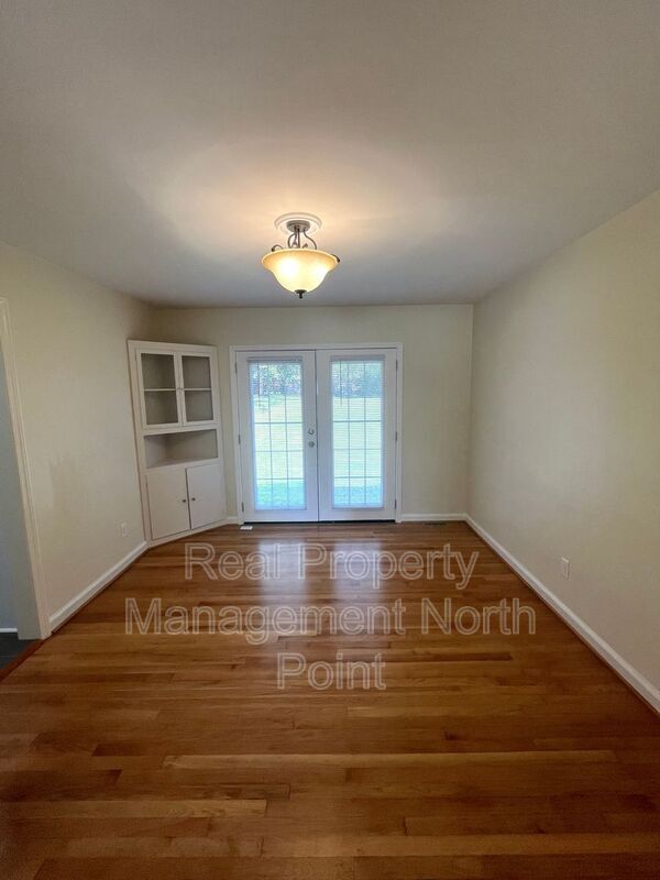 Building Photo - 1314 Nalley Cir