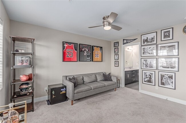 Building Photo - 3165 Via Como