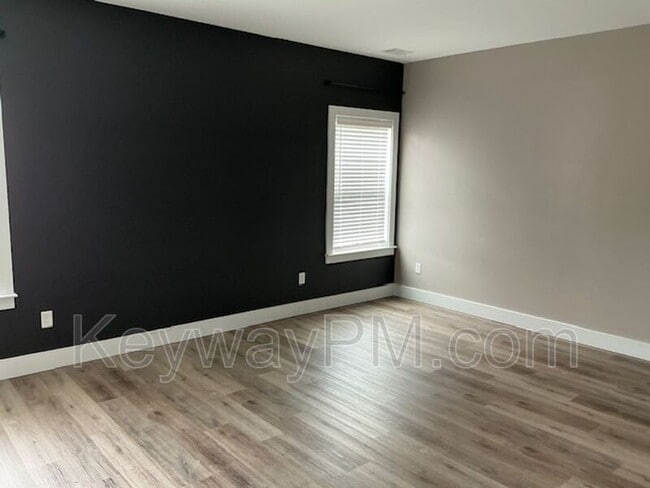 Building Photo - 658 Broadsword Wy