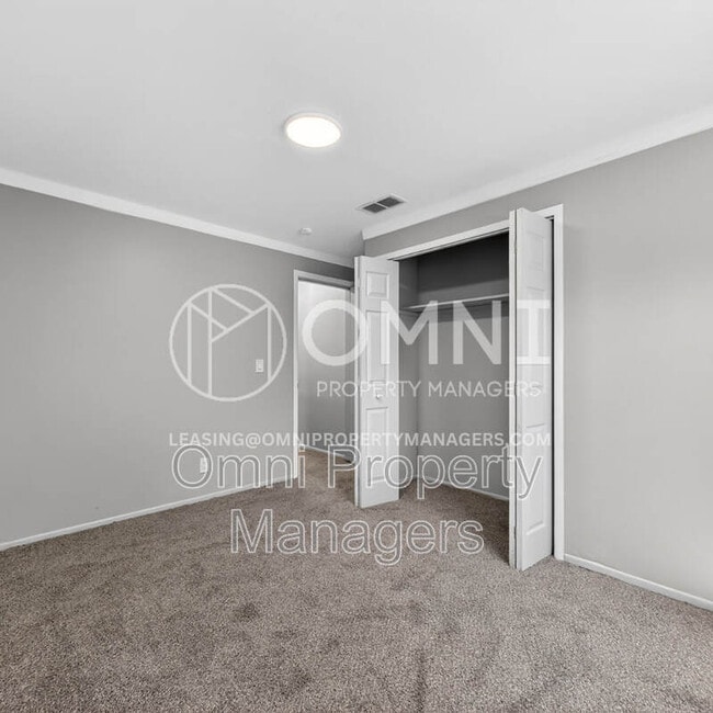 Building Photo - 7161 Varjo St