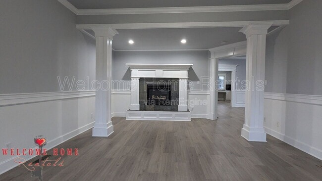 Building Photo - 4520 S Thompson Ave