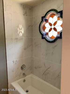 Building Photo - 7228 E Buena Terra Way