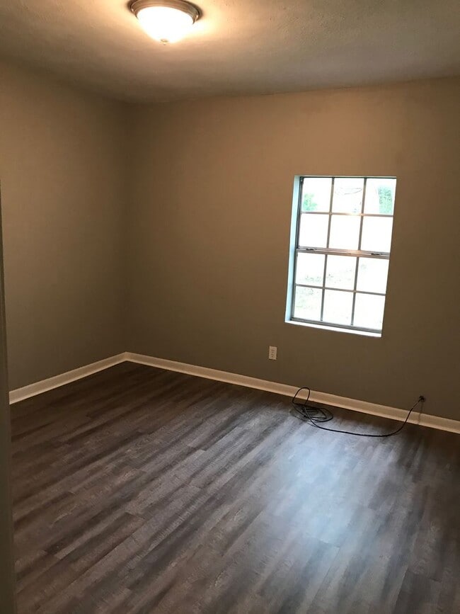 Building Photo - Available Soon!