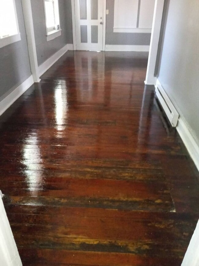 Building Photo - 314 Cottrill St