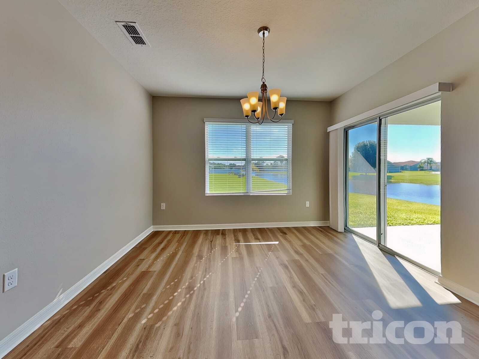 Building Photo - 991 Summer Glen Dr