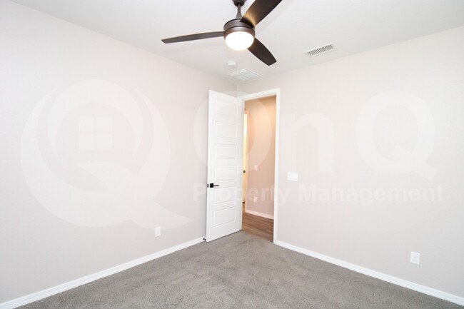 Building Photo - 22729 E Domingo Rd