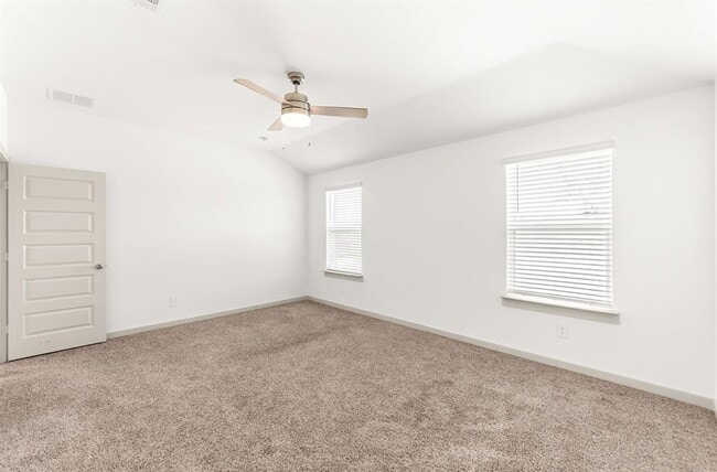 Building Photo - 4918 Pne Hvn Ln