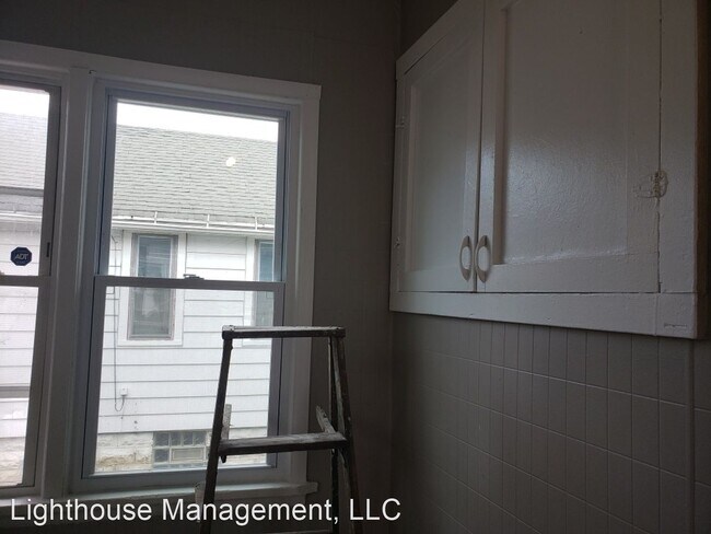 Building Photo - 3 br, 1 bath House - 16 La Force St.