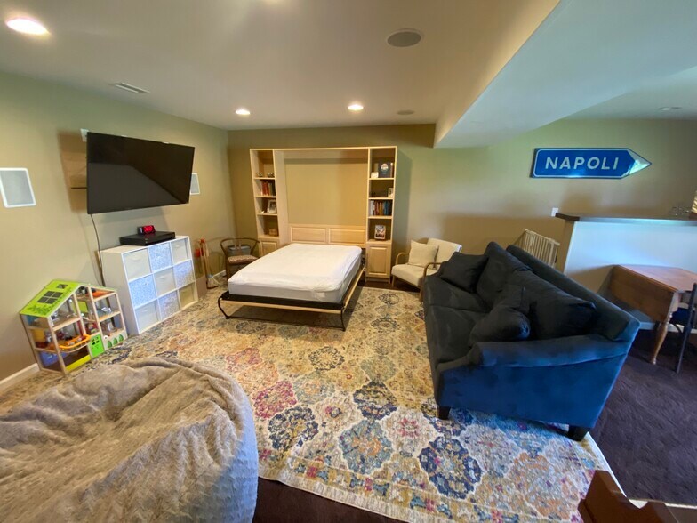 Building Photo - 162 Stephens Loop