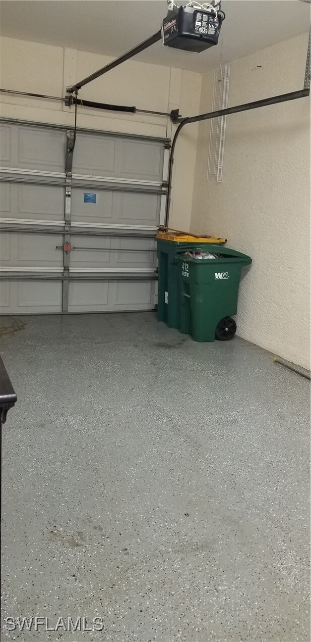 Building Photo - 7745 Woodbrook Cir