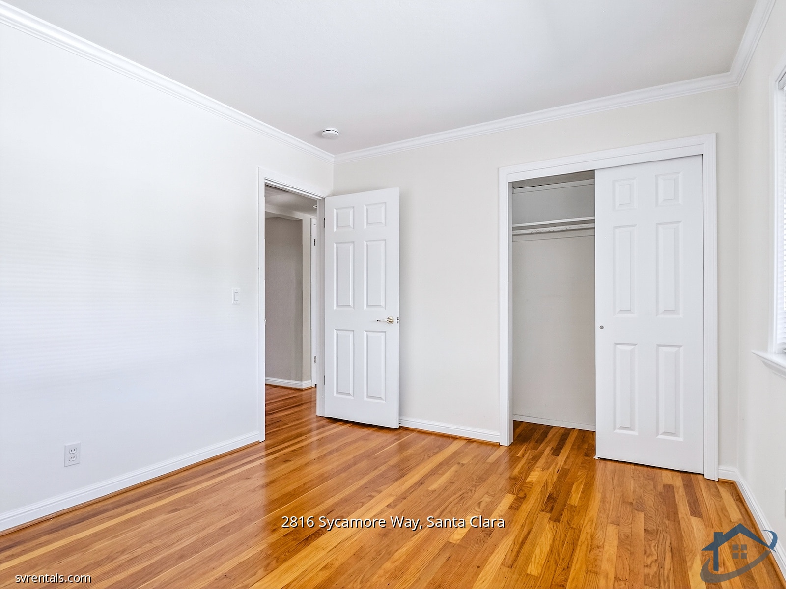 Building Photo - 2816 Sycamore Way