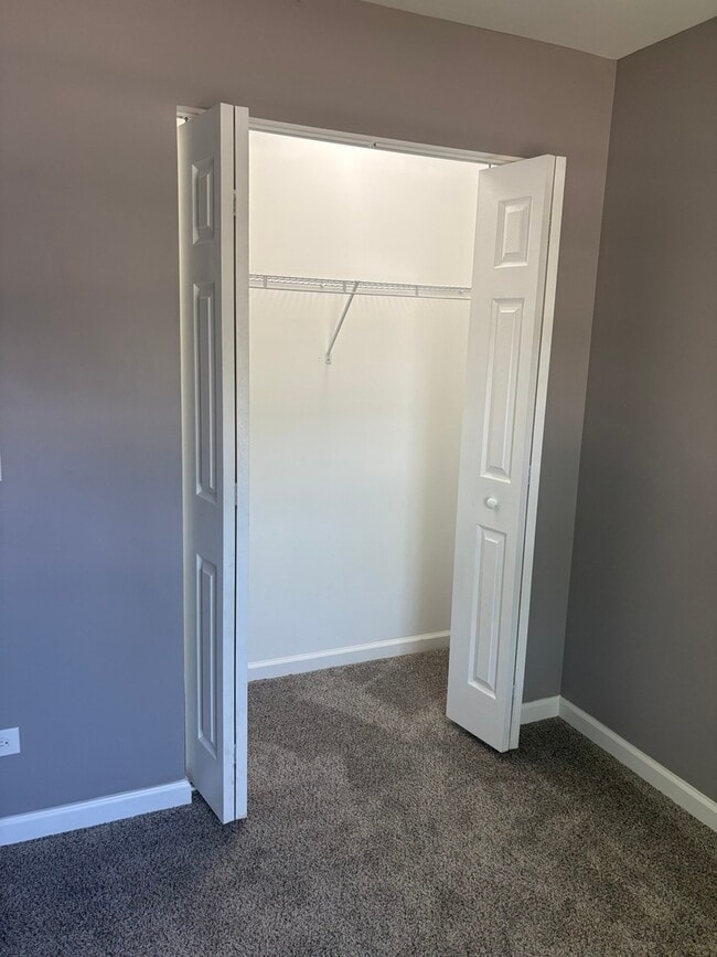 Building Photo - 230 Wethington Dr