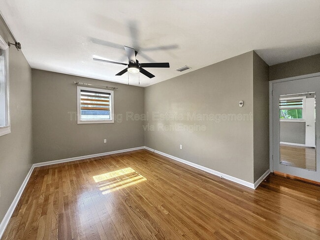 Building Photo - 4517 S Hesperides St