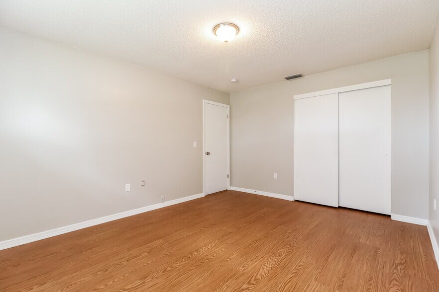 Building Photo - 4726 Addax Dr