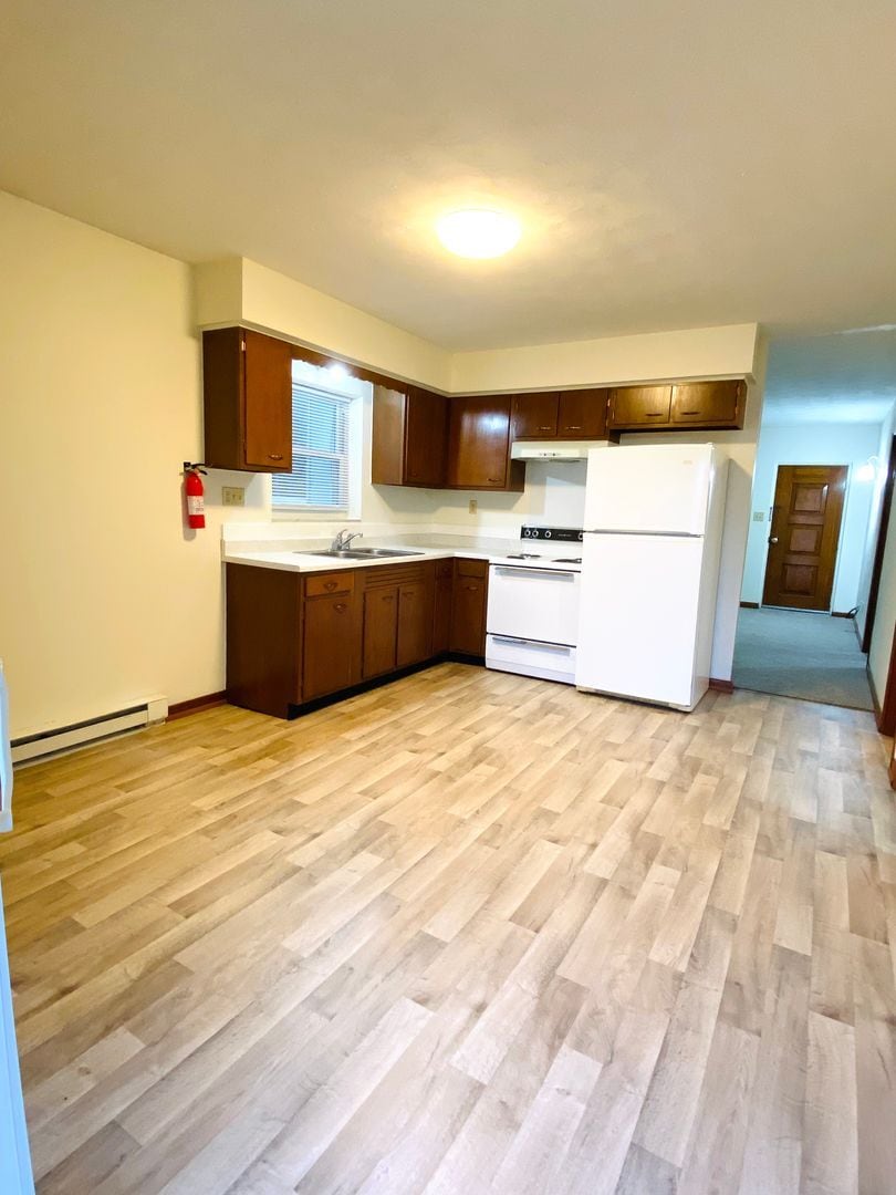 Building Photo - 95 C20