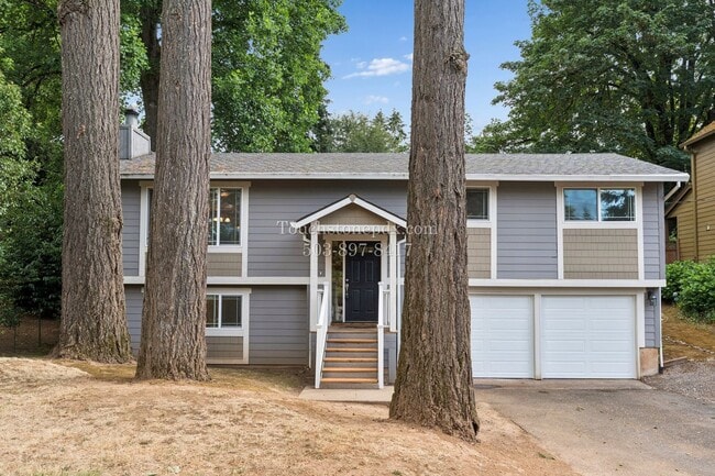 Building Photo - Inviting West Linn 4 Bed Home with Wood Fireplace, Deck, and 2-Car Garage