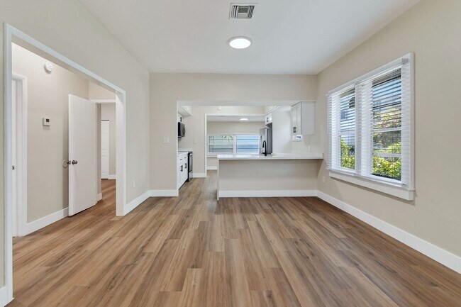 Building Photo - 3714 Morton Ave