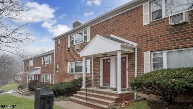 Building Photo - 2467 NJ-10