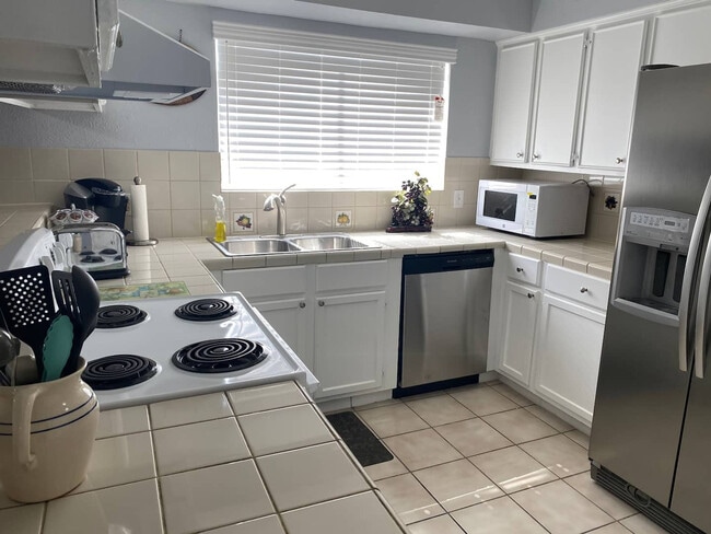 Building Photo - 5013 Wingfoot Ln