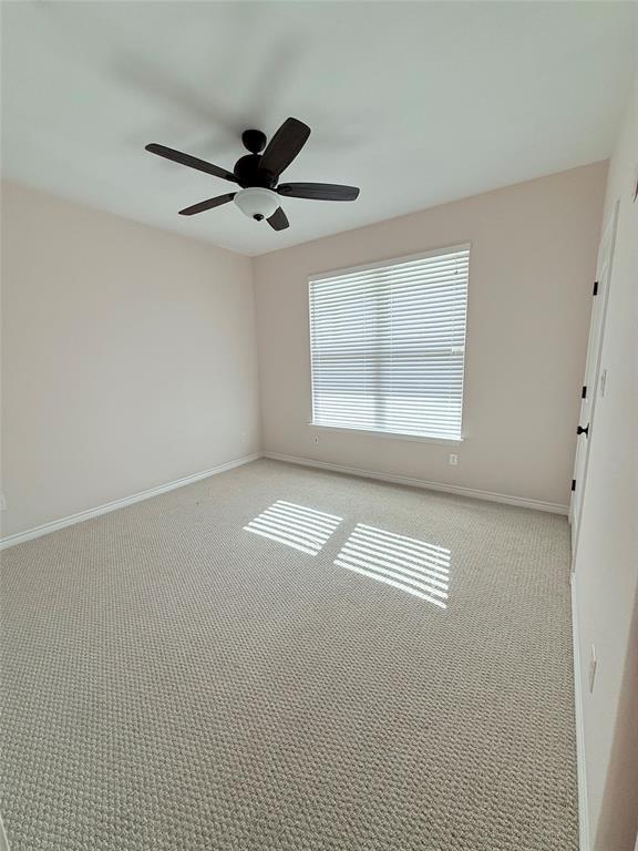 Building Photo - 300 Western Sky Trail