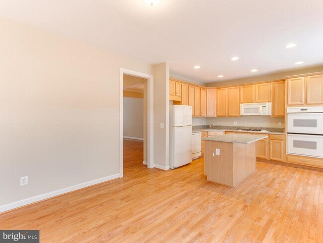 Building Photo - 43802 Bent Creek Terrace