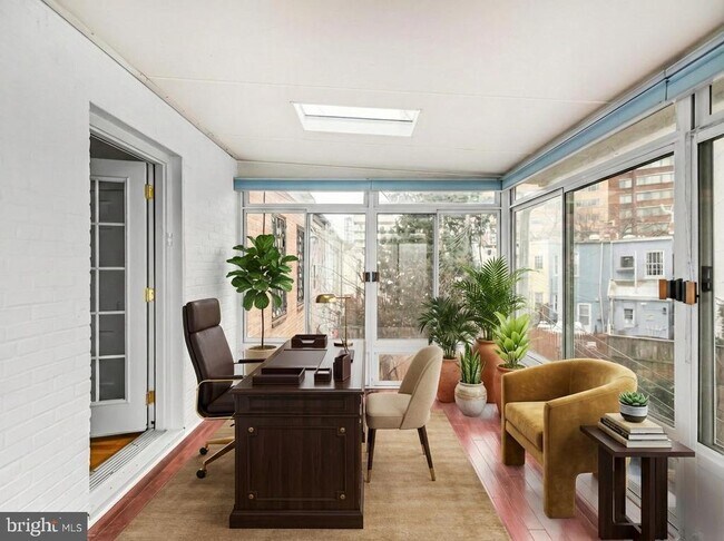 Building Photo - 2420 I St NW